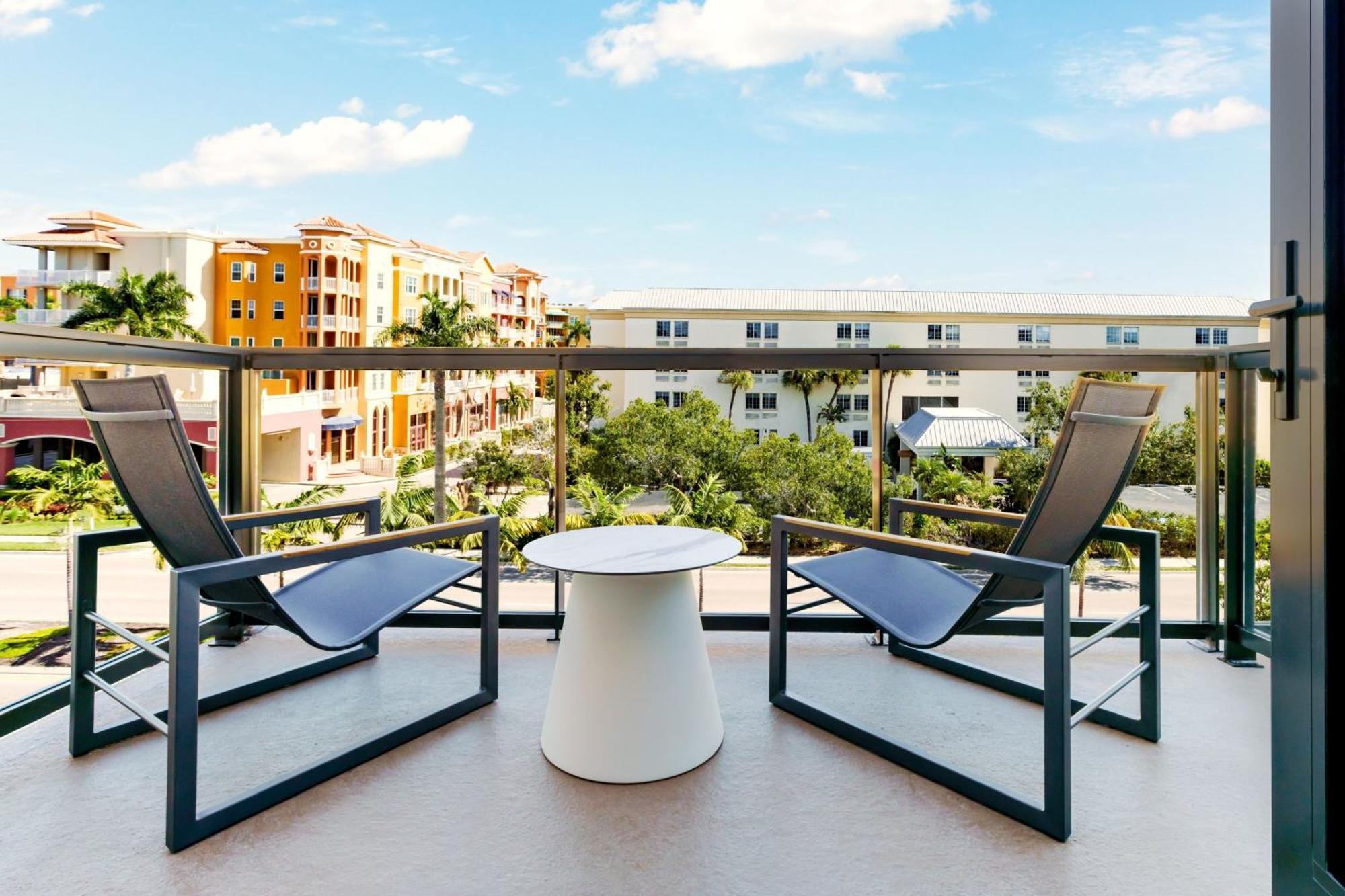 Ac Hotel By Marriott Naples 5Th Avenue Exterior foto