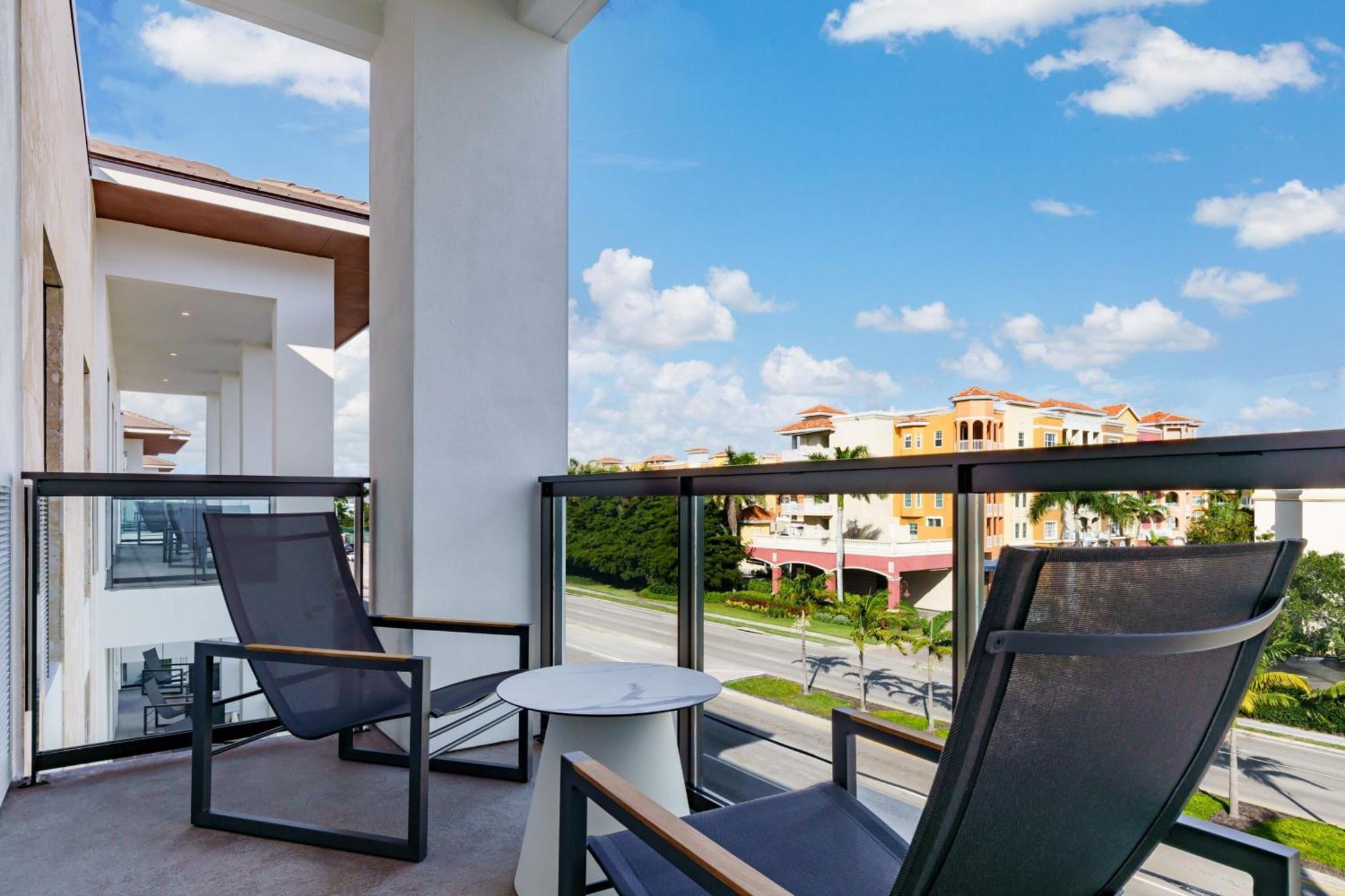 Ac Hotel By Marriott Naples 5Th Avenue Exterior foto