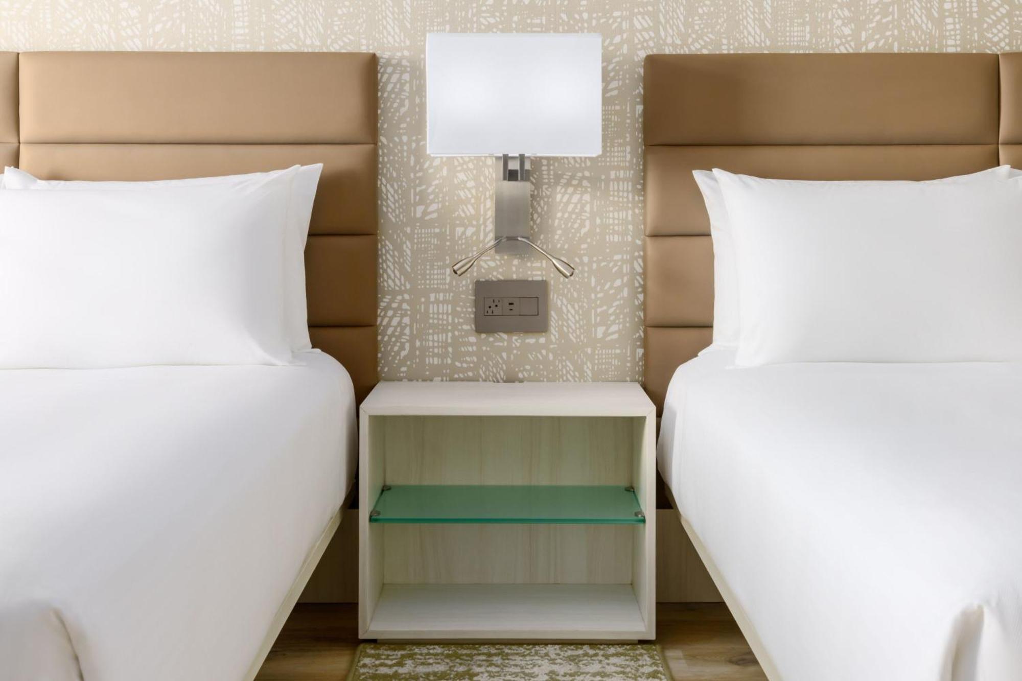 Ac Hotel By Marriott Naples 5Th Avenue Exterior foto